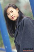 继张国荣9年之后香港歌手蔡龄龄跳楼身亡 疑因抑郁症